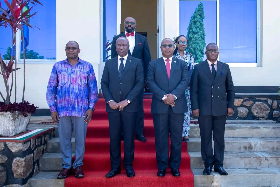 Une délégation de la Commission de la CEEAC reçue en audience par le Président du Sénat